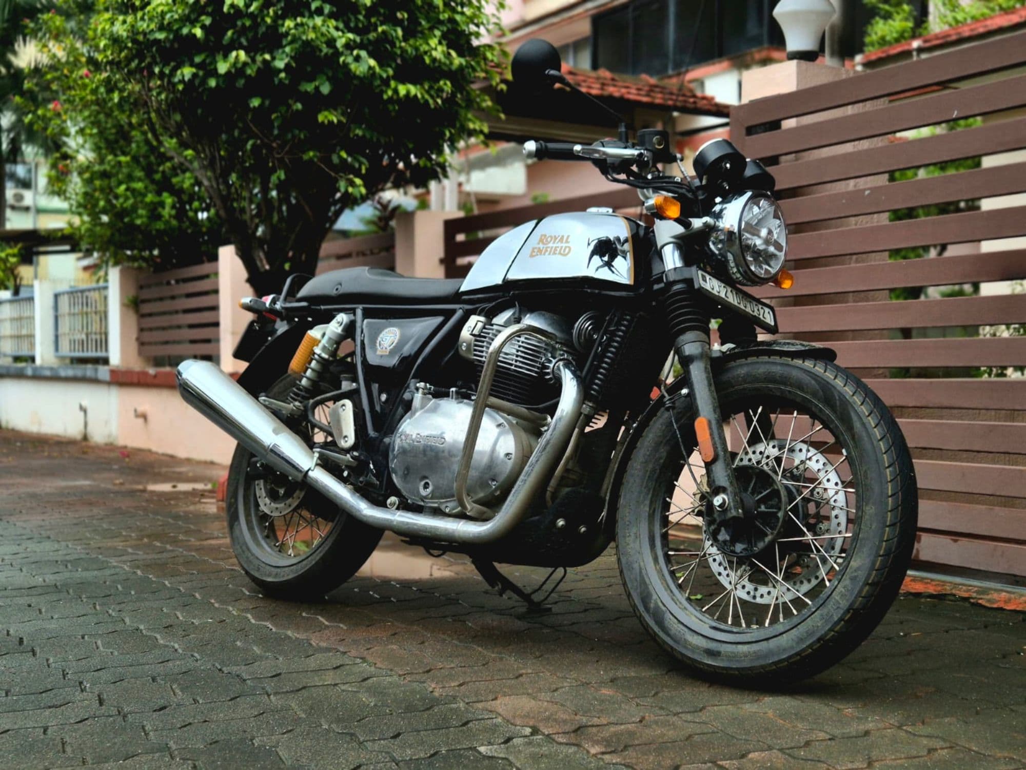 Weekend rides. Weekday builds.